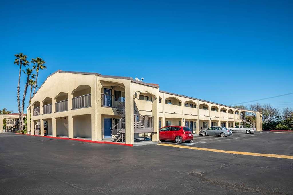 Motel 6-Lodi, Ca Екстериор снимка