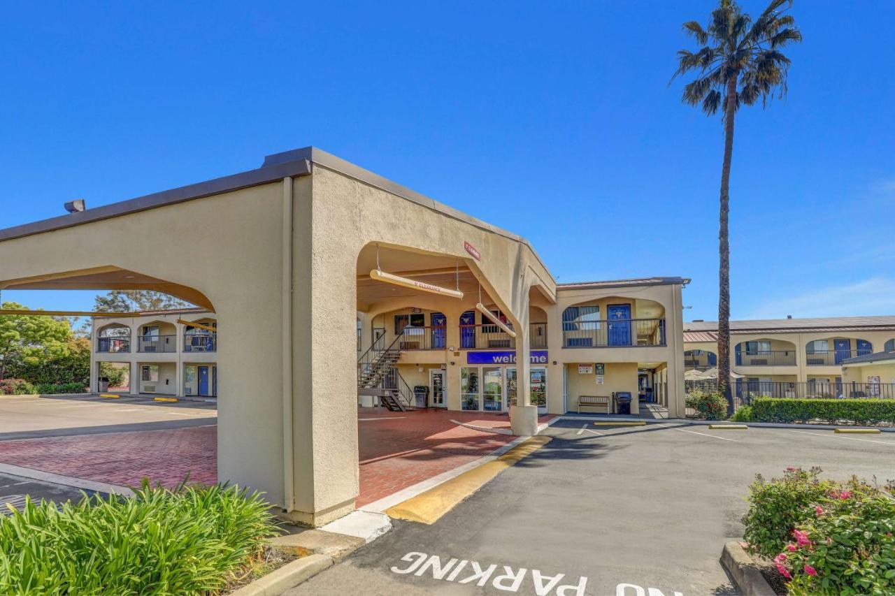 Motel 6-Lodi, Ca Екстериор снимка