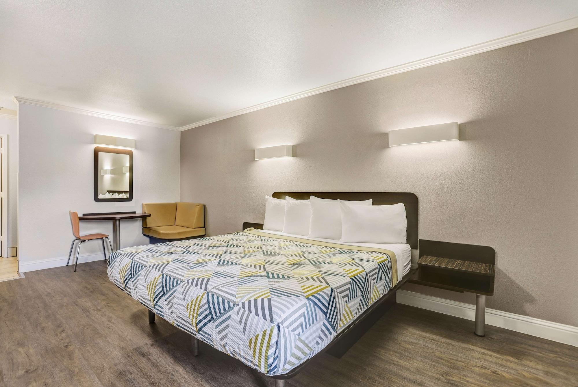 Motel 6-Lodi, Ca Екстериор снимка